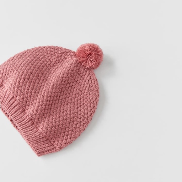 NWT Zara 6-12m knit hat with pompom pink - Picture 2 of 2